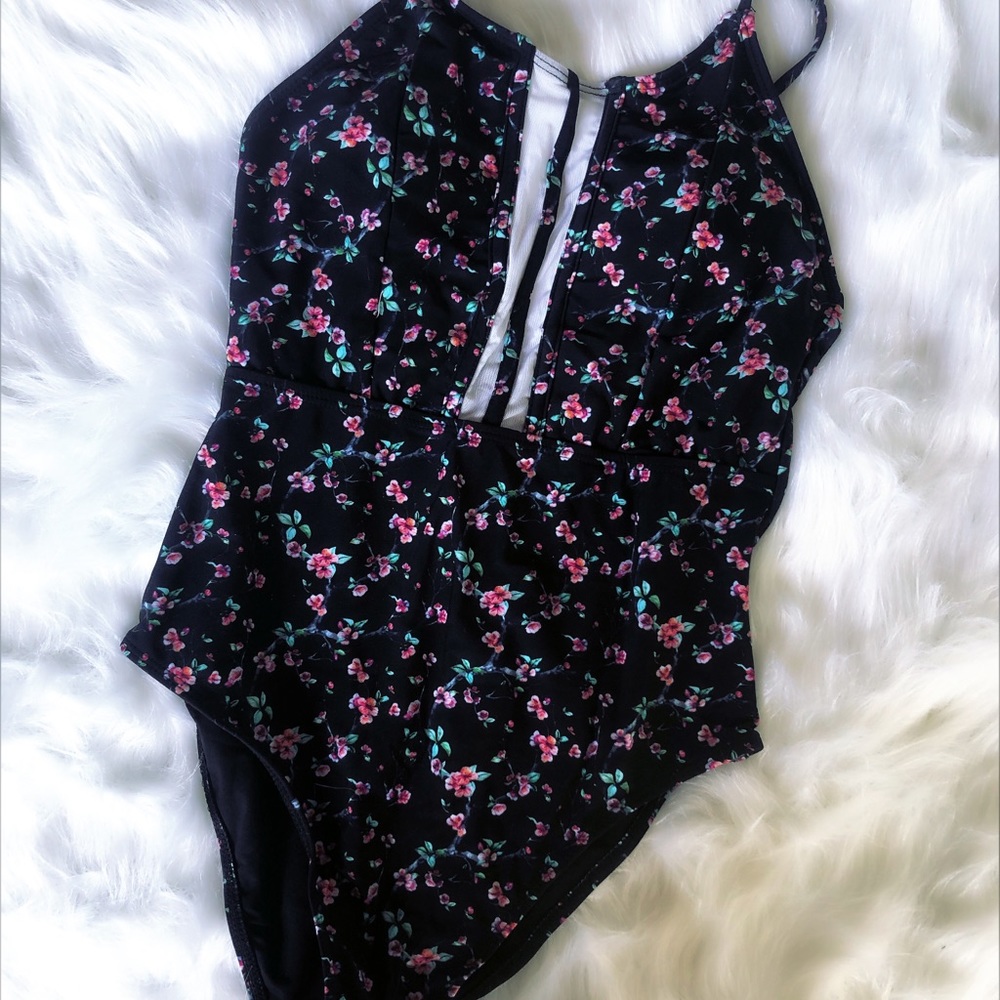 Cupshe floral one piece swimsuit